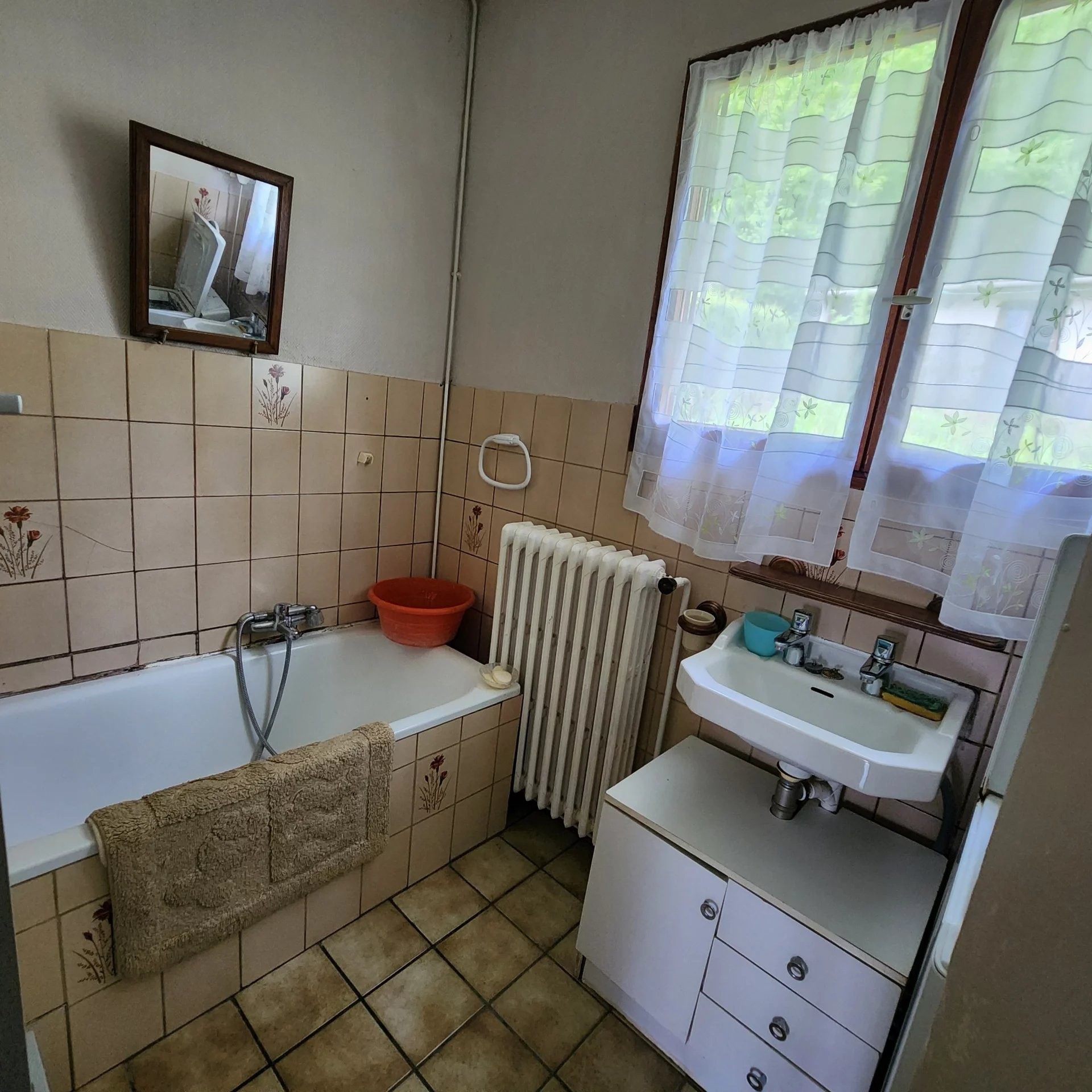 MAISON PLAIN PIED, SURELEVEE PROCHE FRONTIERES — photo 11