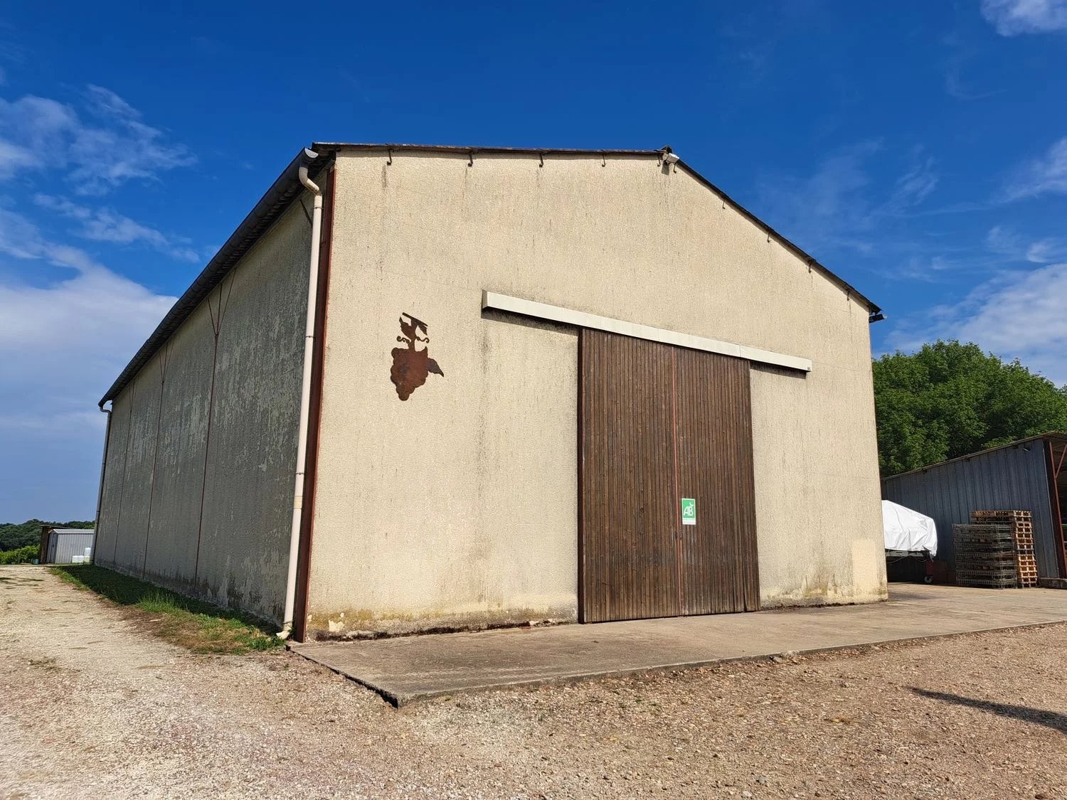 Bien immobilier à vendre à Sauveterre de guyenne, 288 m², 6 pièces – photo 2 sur 7