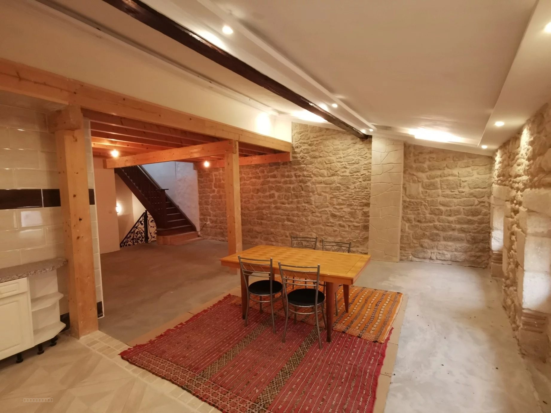 Maison à vendre à St macaire, 240 m² – photo 2 sur 11