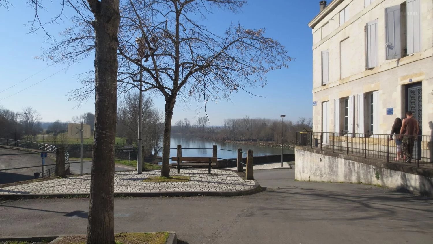 Au centre de Marmande - un logement T3 avec cour - RÉF 50 — photo 1