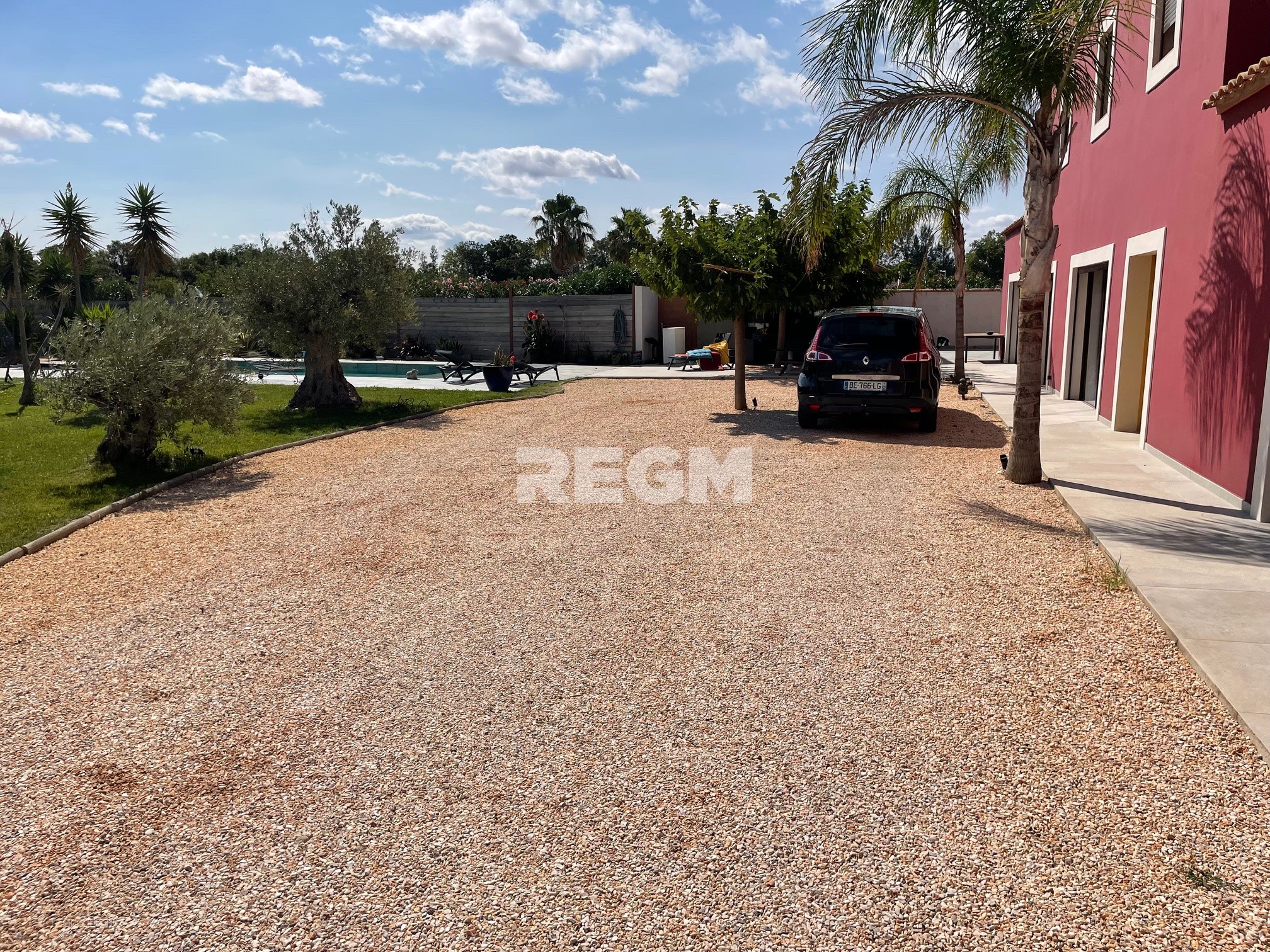 Bien immobilier à vendre à Perpignan, 260 m², 6 pièces – photo 2 sur 20