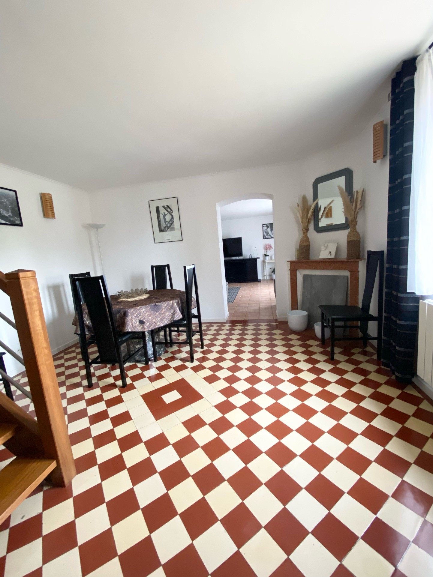 Maison à vendre à Mezieres en vexin, 1 258 m², 7 pièces – photo 3 sur 10