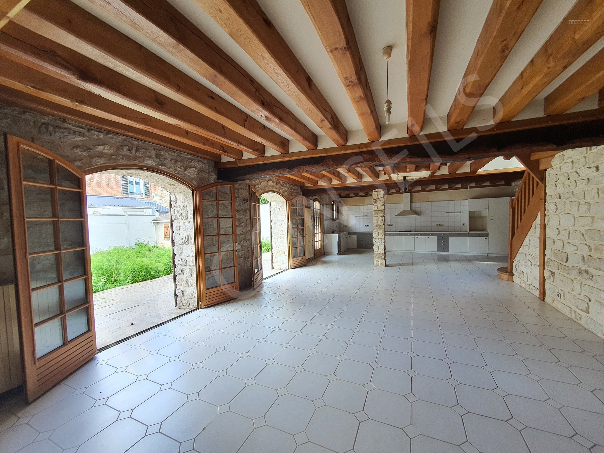Maison à vendre à Vernon, 26 m², 5 pièces – photo 1 sur 7