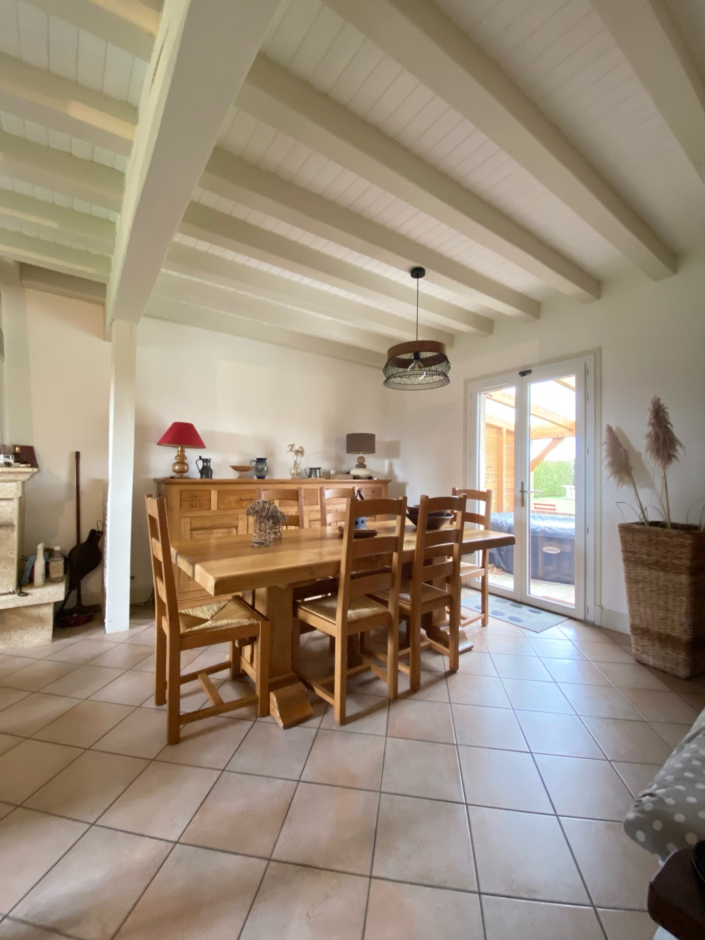 Maison à vendre à Villegats, 569 m², 6 pièces – photo 2 sur 9