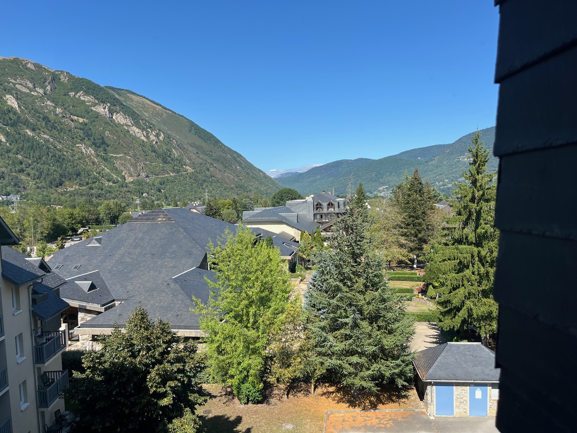 SOUS COMPROMIS - SAINT LARY VILLAGE - L'HORIZON CENTRAL - T3 CABINE DUPLEX — photo 13