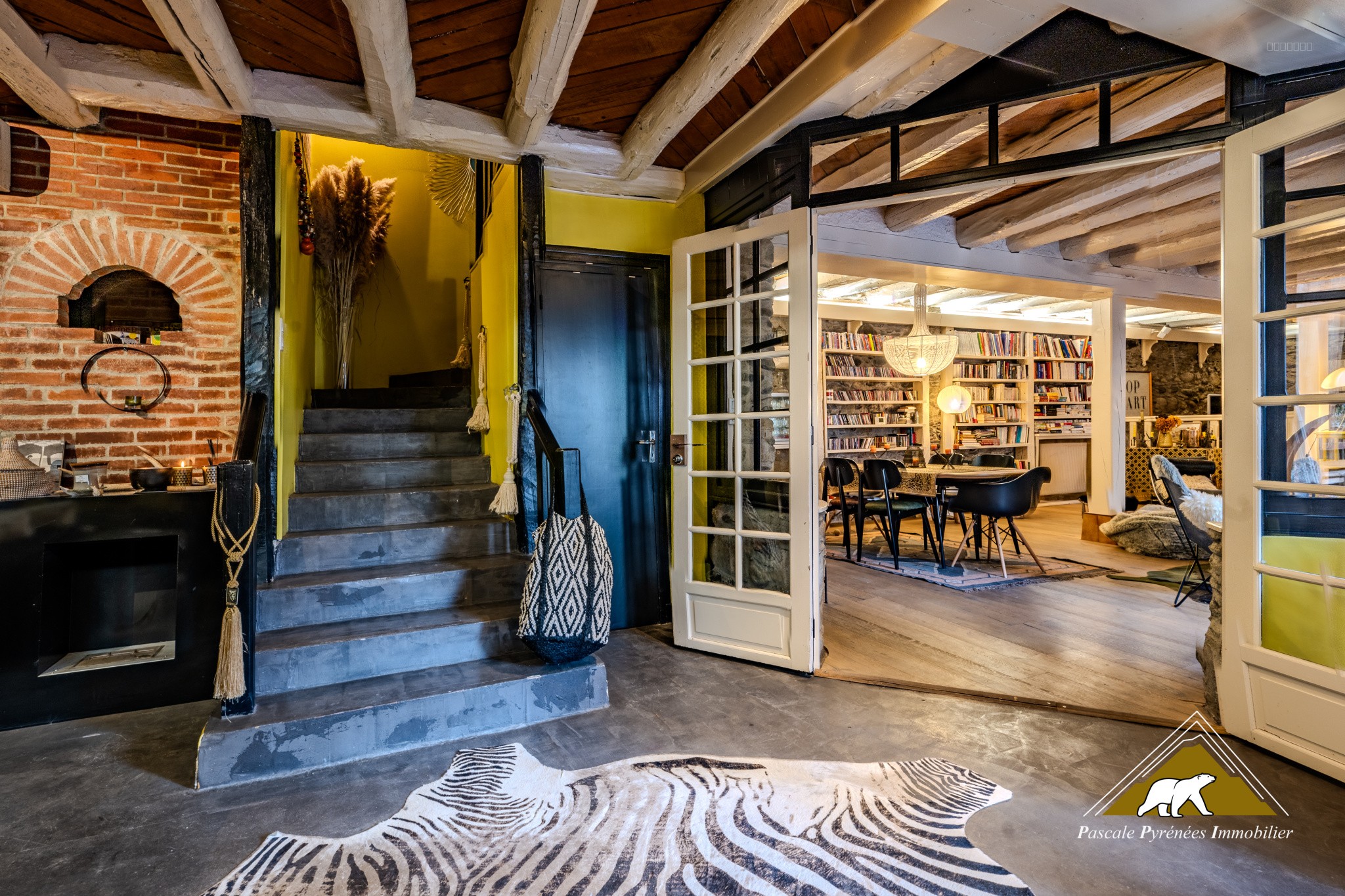 Maison à vendre à Vielle aure, 600 m², 12 pièces – photo 1 sur 20