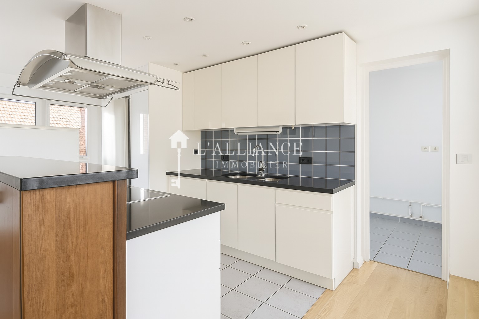Bien immobilier à vendre à Ronchin, 110 m², 6 pièces – photo 3 sur 7