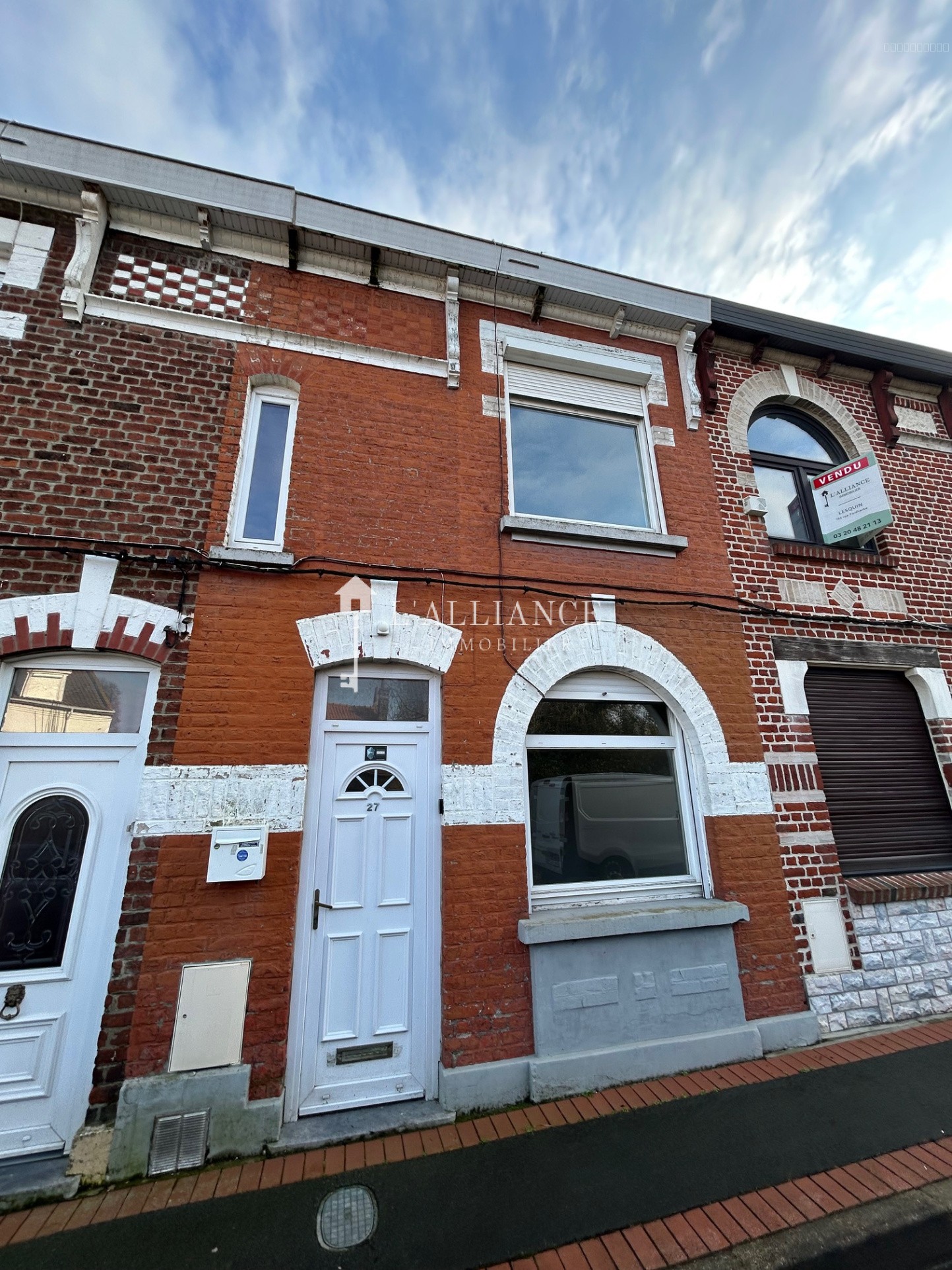 Maison à vendre à Lesquin, 300 m², 5 pièces – photo 1 sur 10