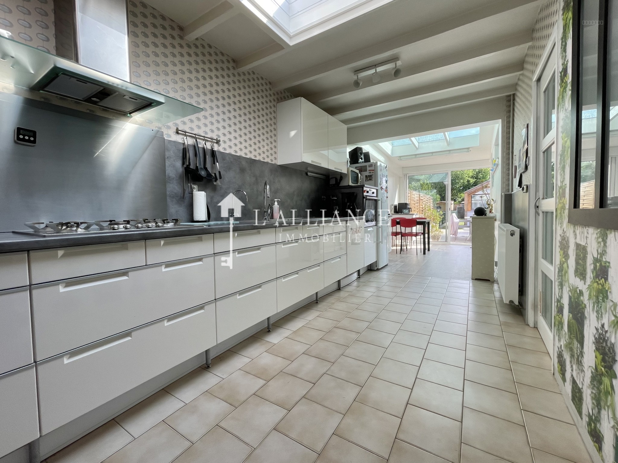 Maison à vendre à Lezennes, 300 m², 5 pièces – photo 3 sur 7
