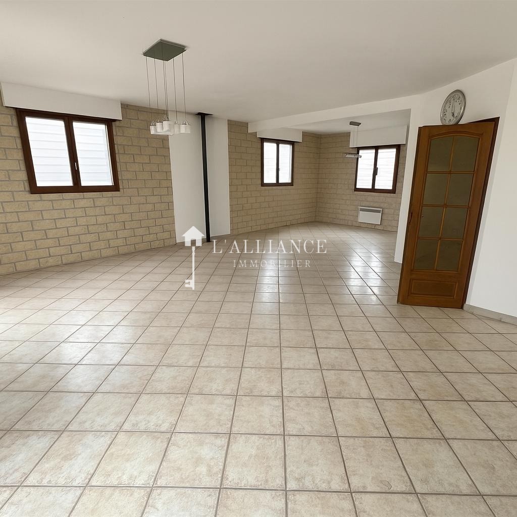 Maison à vendre à Fretin, 130 m², 6 pièces – photo 1 sur 6