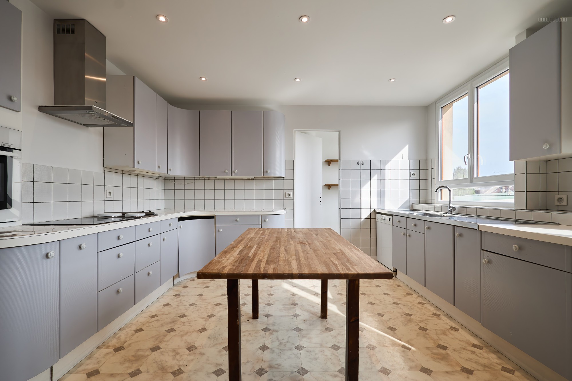 Appartement à vendre à Reims, 130 m², 6 pièces – photo 3 sur 16