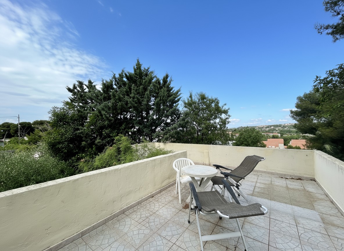 Maison à vendre à Marseille, 115 m², 4 pièces – photo 3 sur 20