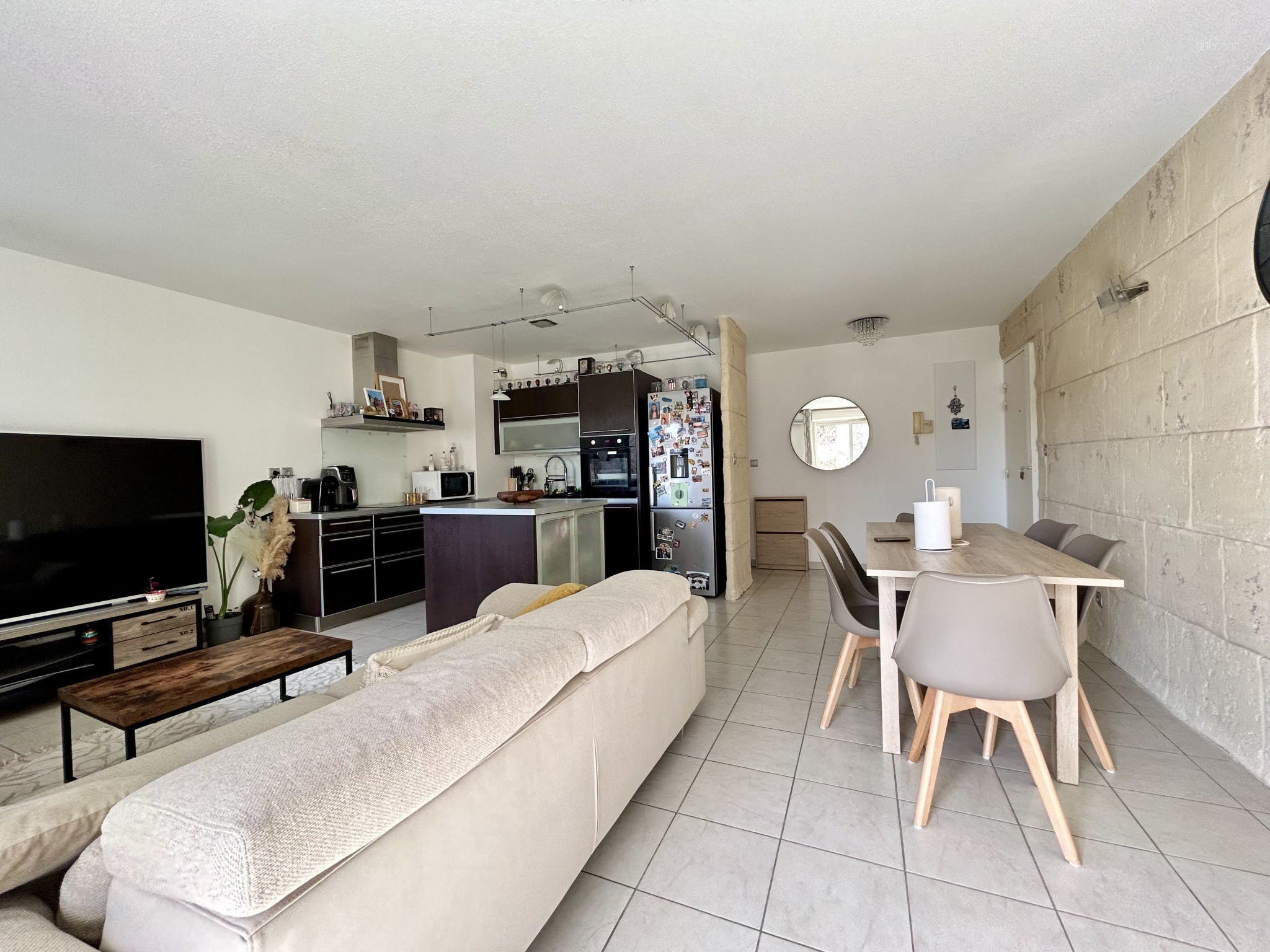 Appartement T3 66,40 m2 avec terrasse & parking Marseille 13010 — photo 3