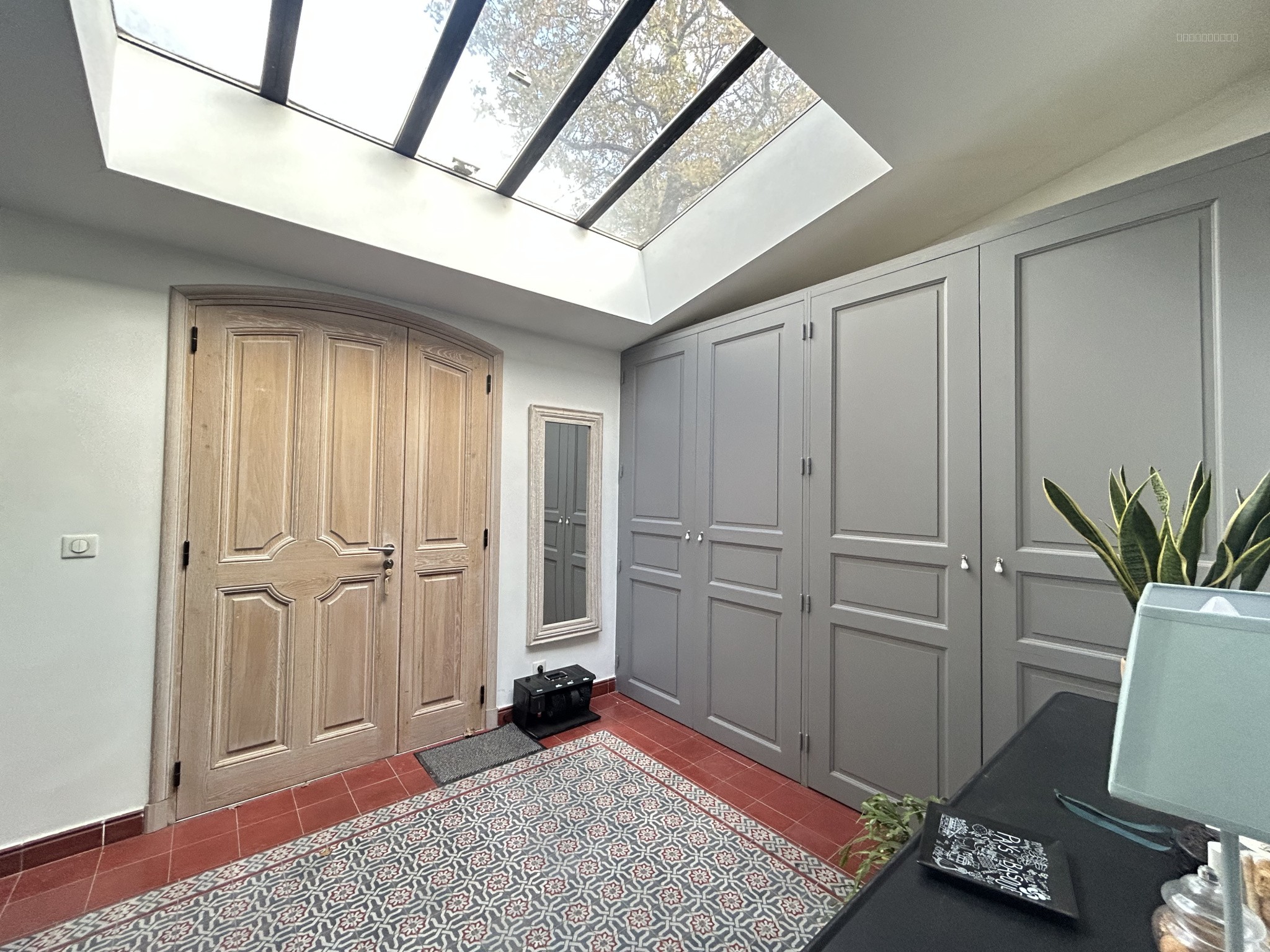 Villa à vendre à La bouilladisse, 190 m², 7 pièces – photo 1 sur 17