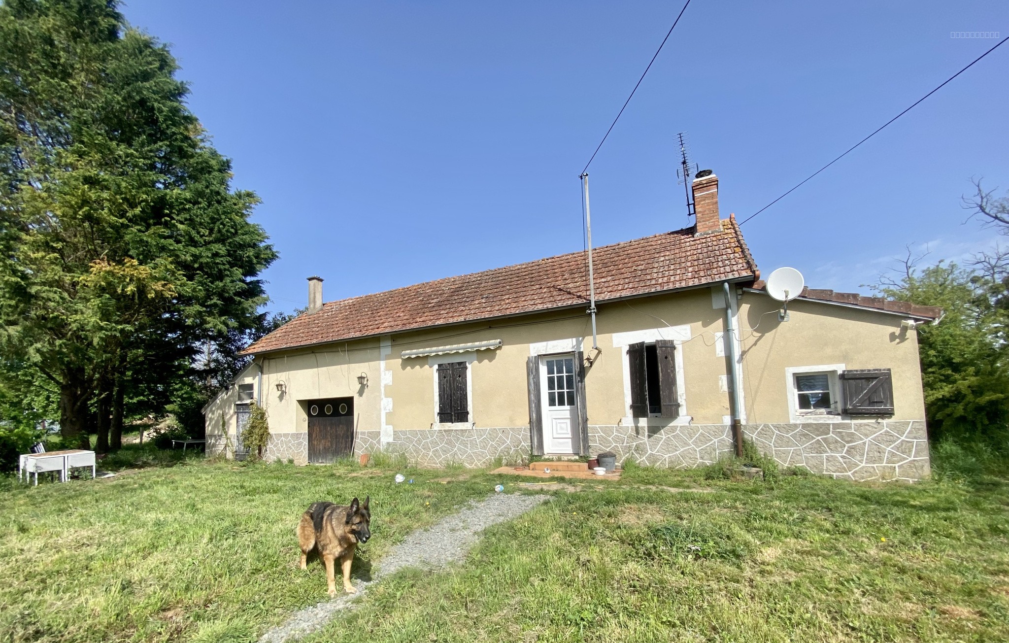Maison à vendre à Gannay sur loire, 65 m², 4 pièces – photo 1 sur 11