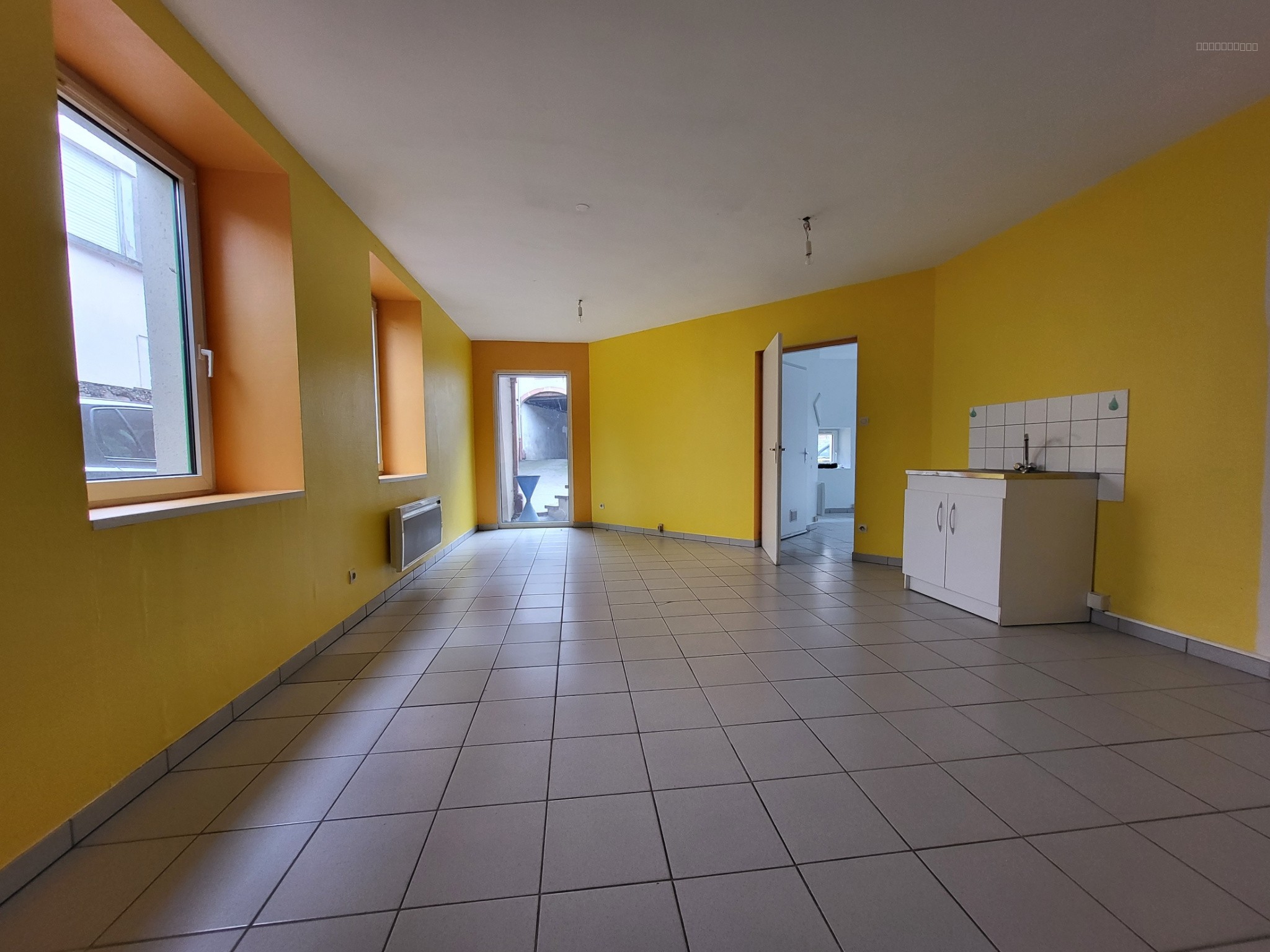 Bien immobilier à louer à St die des vosges, 142 m², 6 pièces – photo 1 sur 8