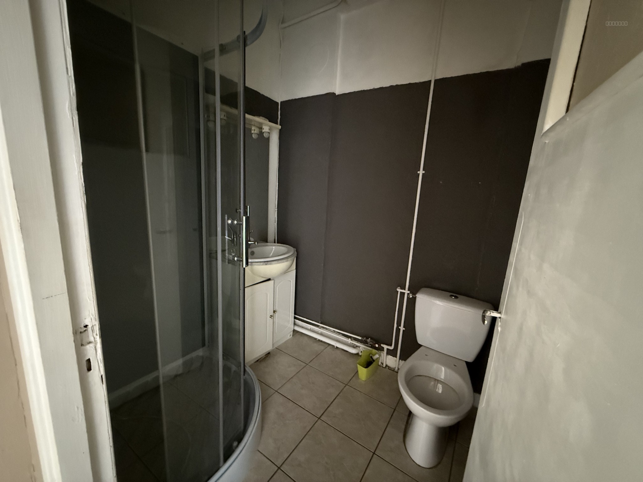 Local commercial +appartement F3 — photo 3