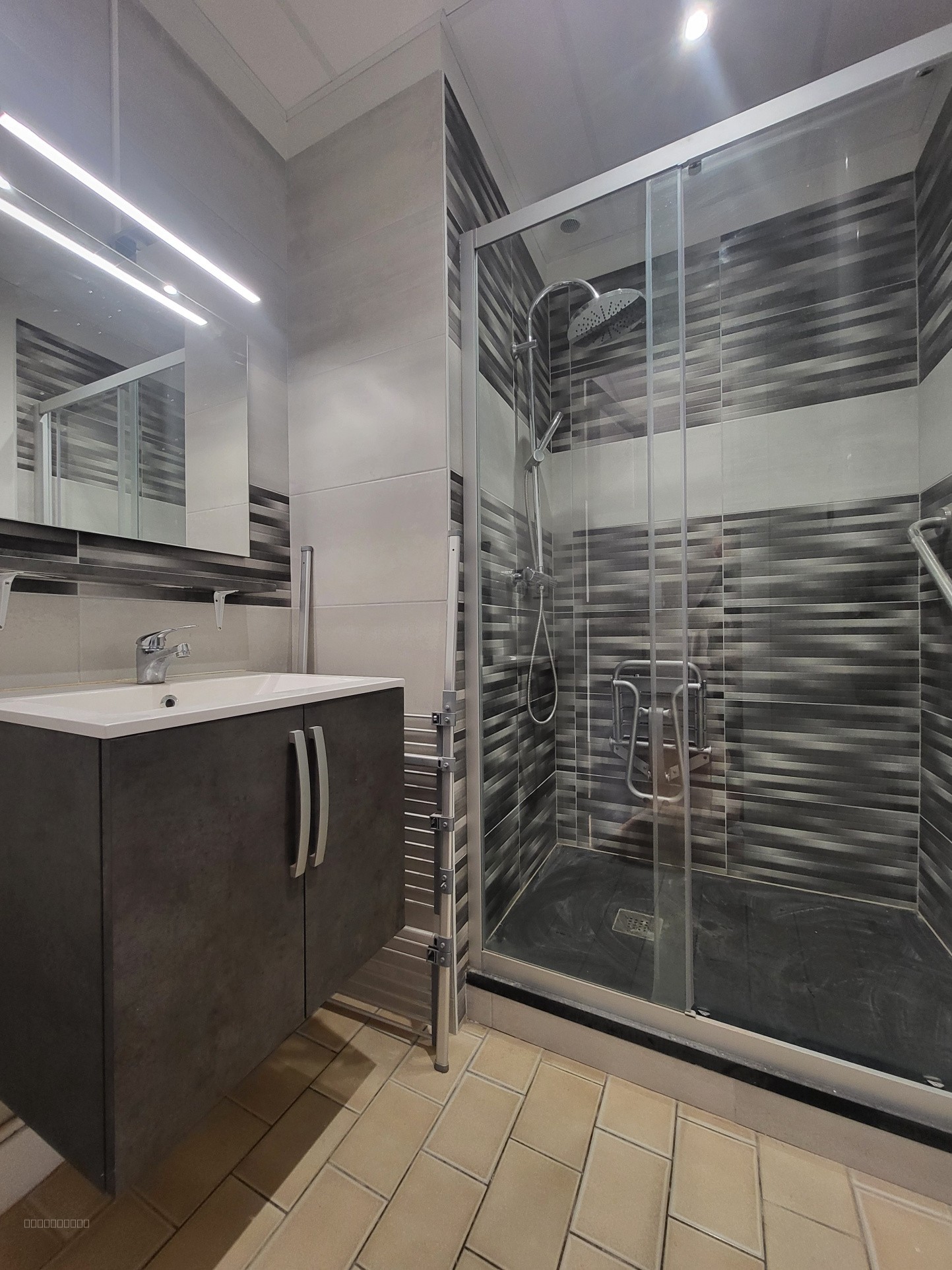 Appartement 4 pièces de 81m2, 73 rue de la Prairie 88100 Saint-Dié — photo 4