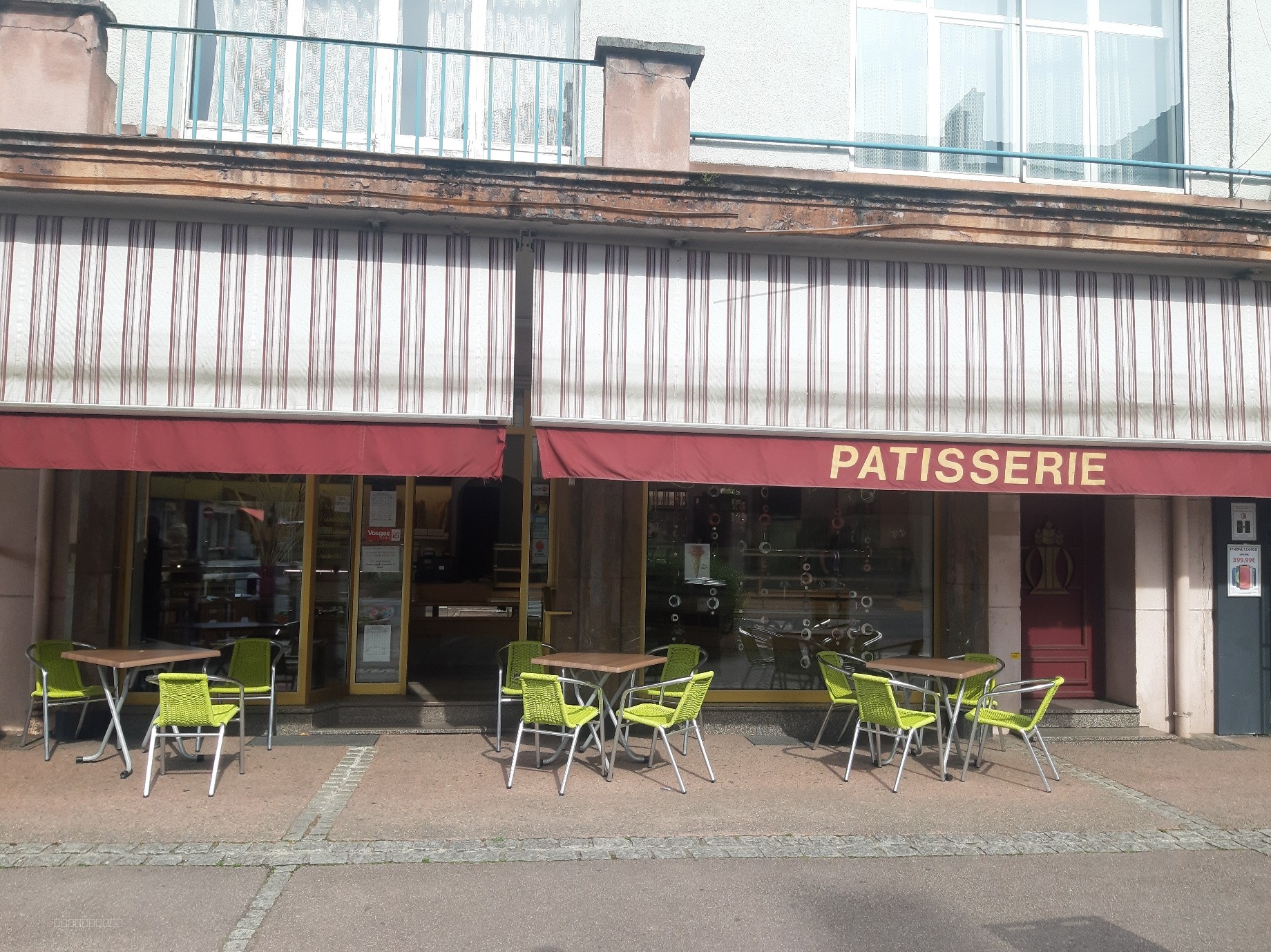 Local commercial à louer à St die des vosges, 157 m² – photo 2 sur 6
