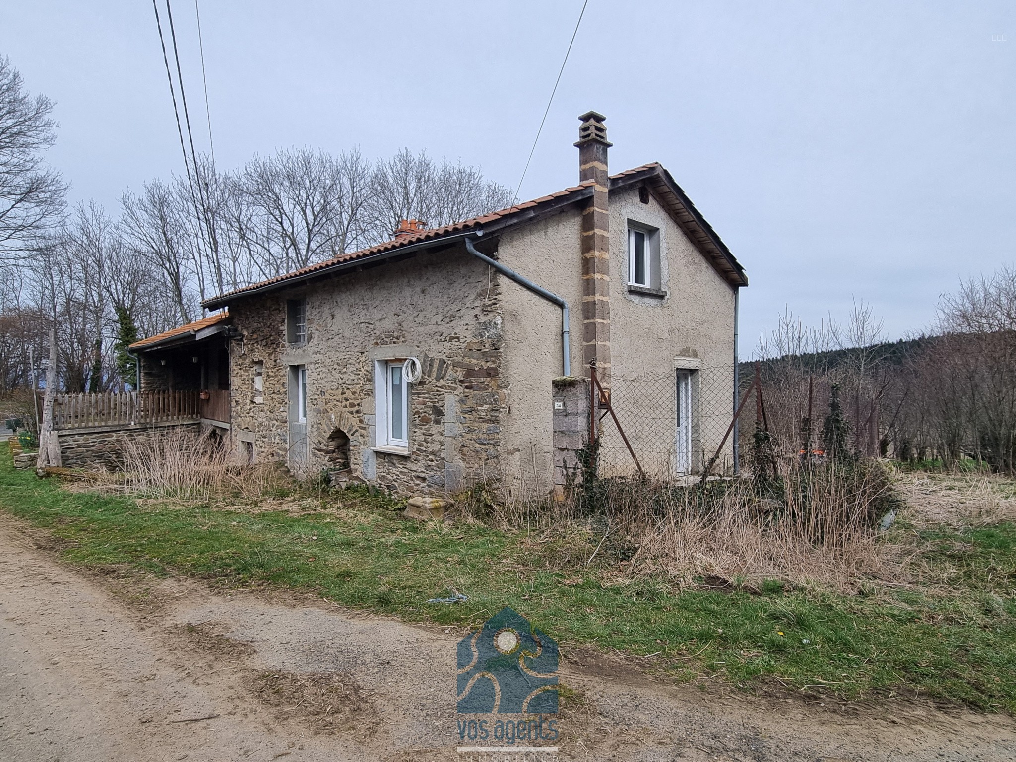 Maison à vendre à Arlanc, 70,7 m², 3 pièces – photo 1 sur 13