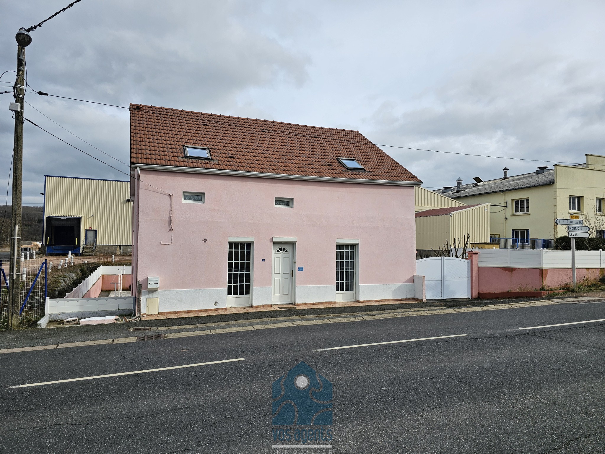 Maison à vendre à St eloy les mines, 100 m², 3 pièces – photo 2 sur 9