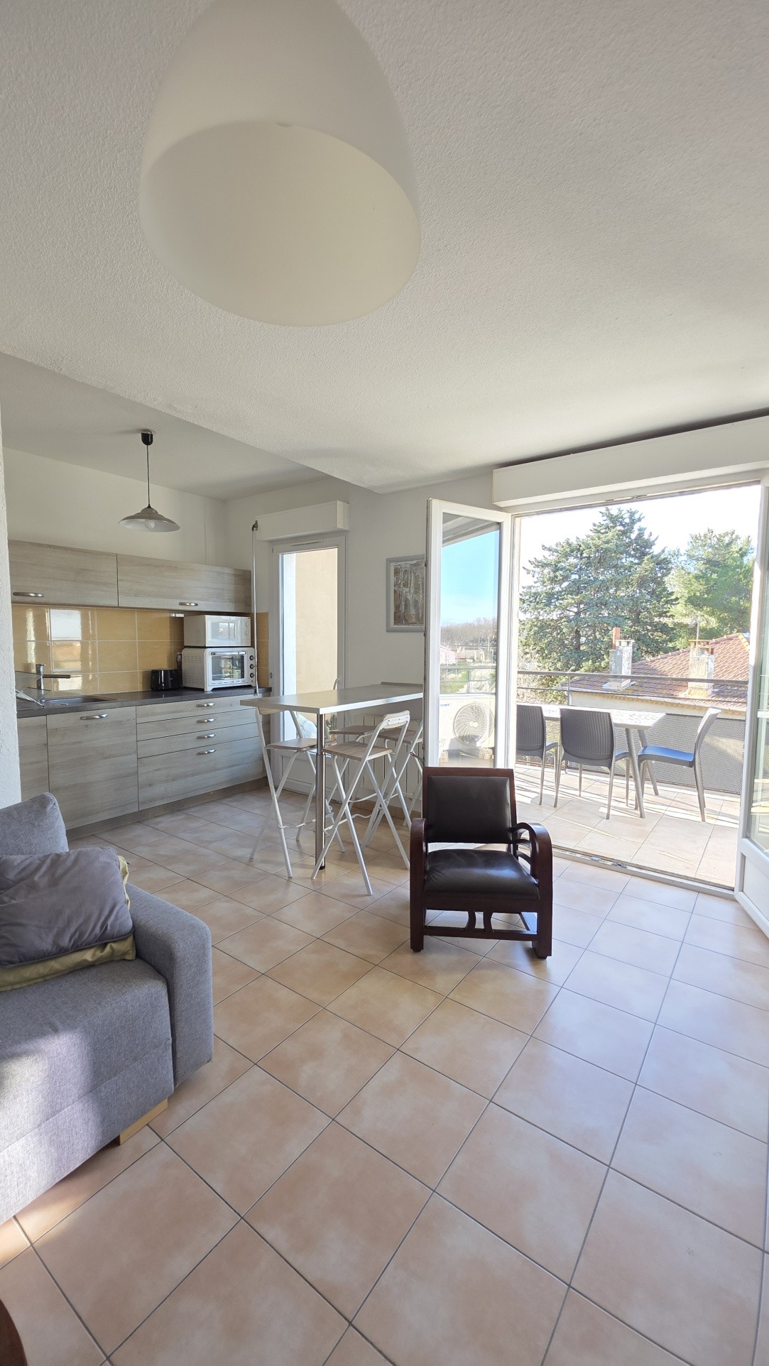 Appartement à vendre à Arles, 65 m², 3 pièces – photo 2 sur 12