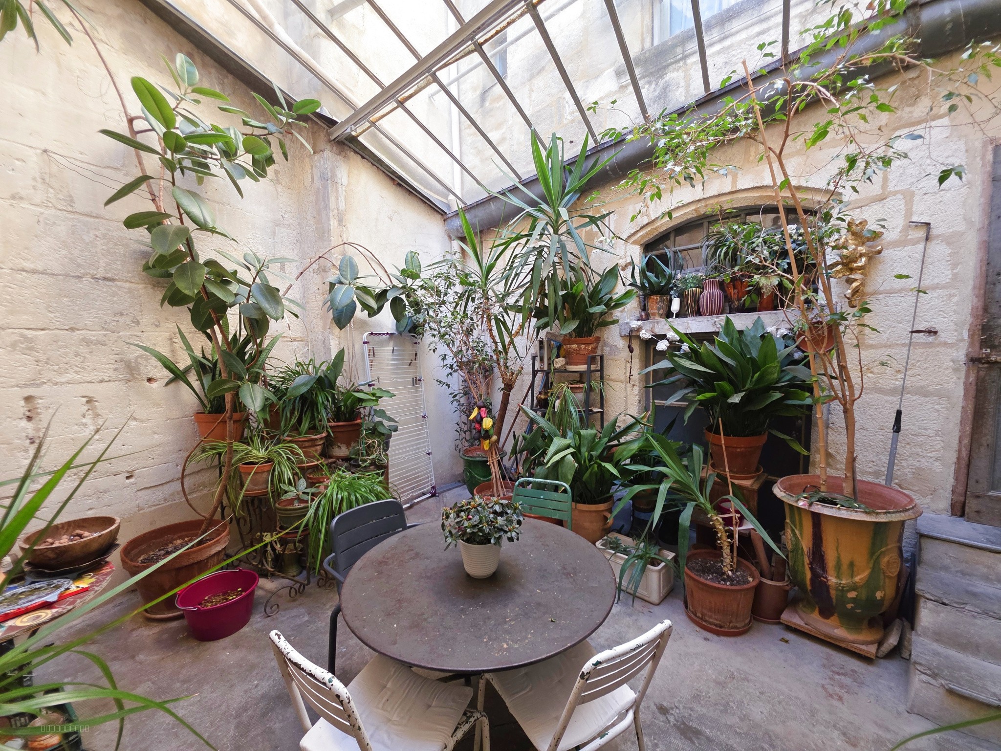Bien immobilier à vendre à Arles, 50 m² – photo 2 sur 8
