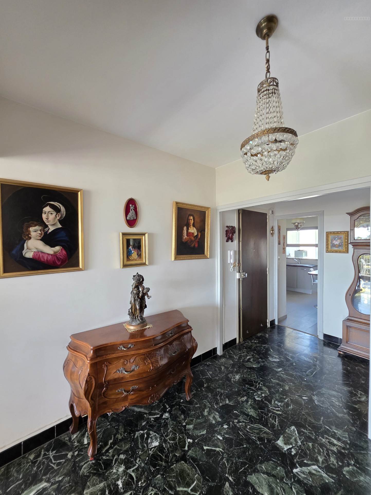 Appartement à vendre à Arles, 106 m², 4 pièces – photo 3 sur 9