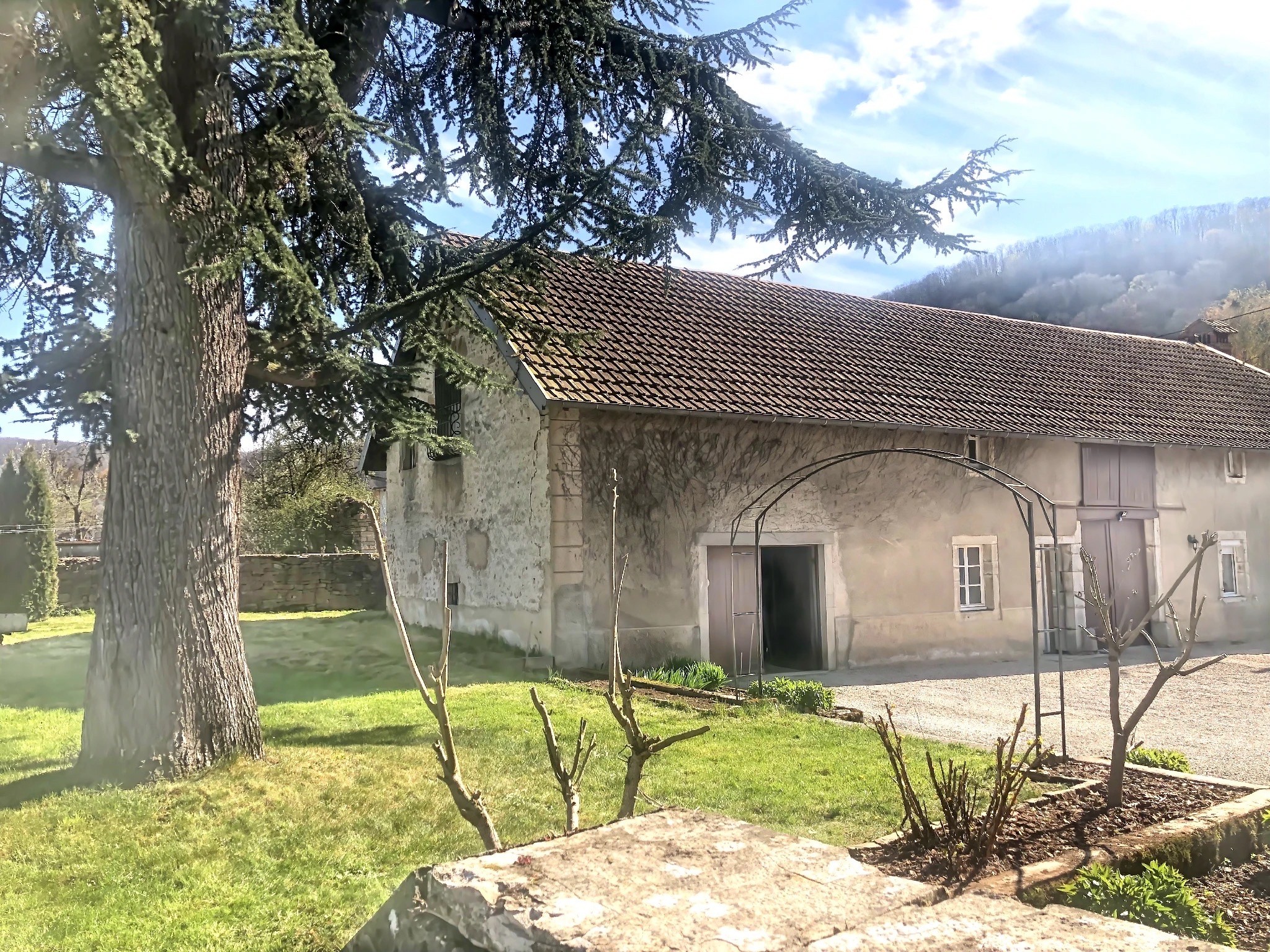 Appartement à vendre à Sancey, 165 m², 4 pièces – photo 1 sur 10