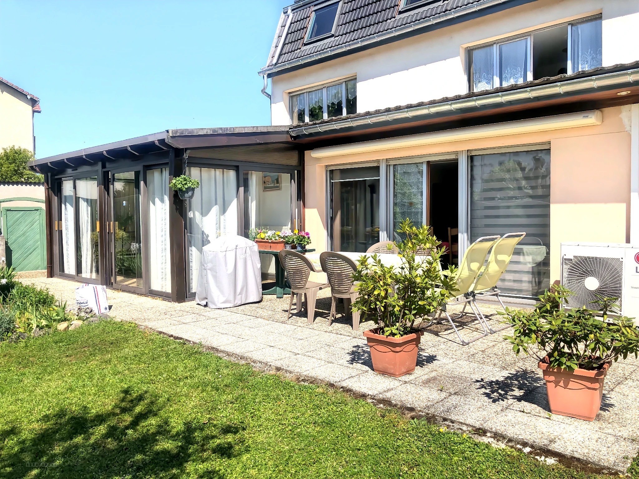 Immeuble à vendre à Mandeure, 380 m² – photo 2 sur 10