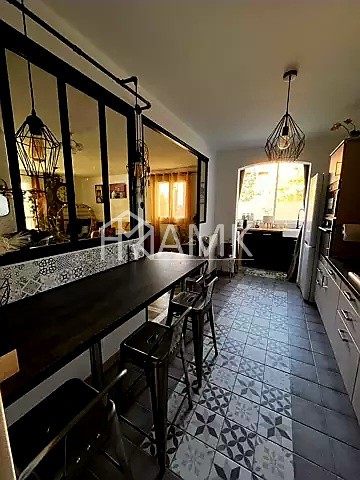 Appartement à vendre à Aix en provence, 86,81 m², 4 pièces – photo 1 sur 13