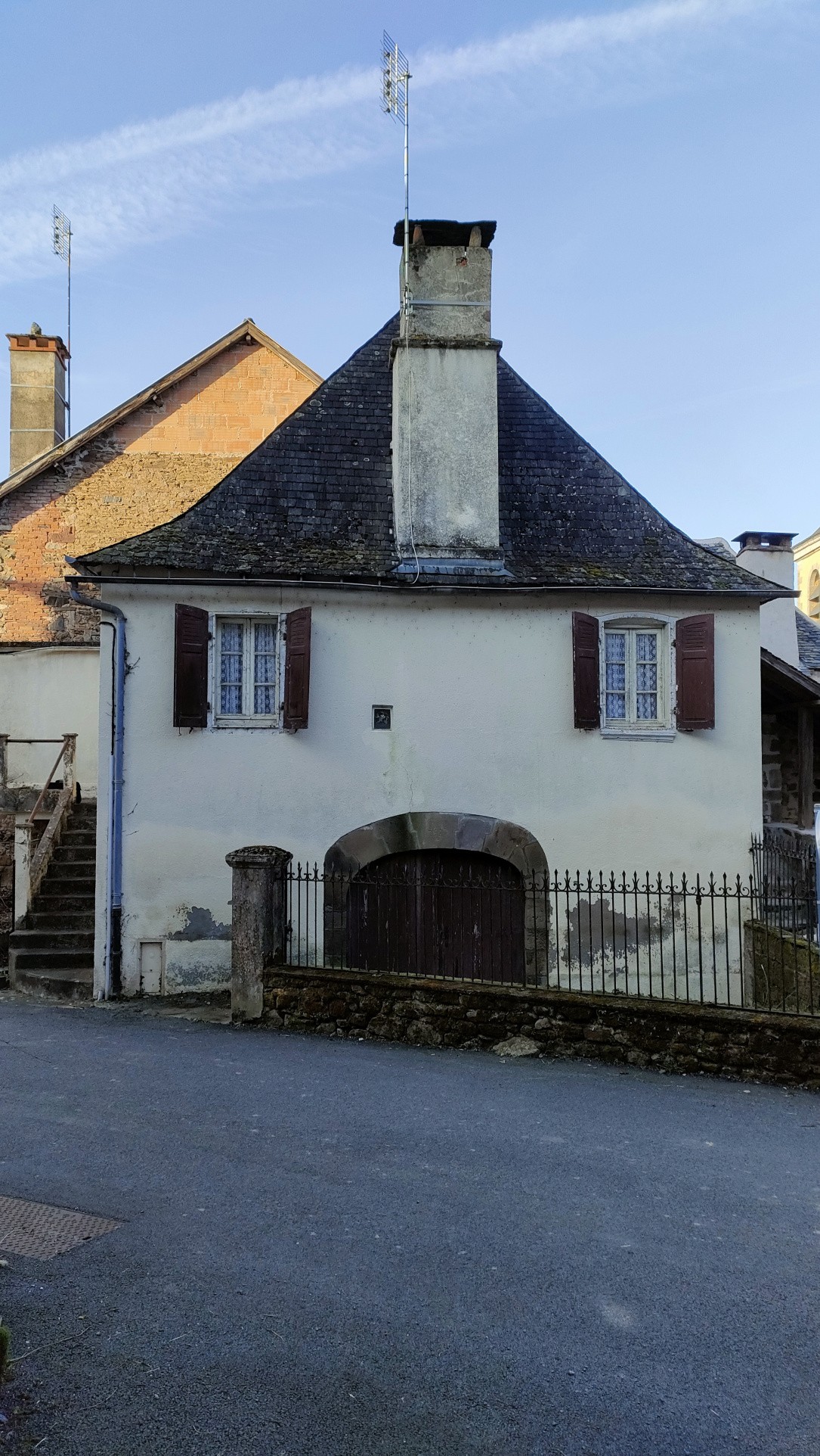 Maison à vendre à Vignols, 35 m², 2 pièces – photo 2 sur 5