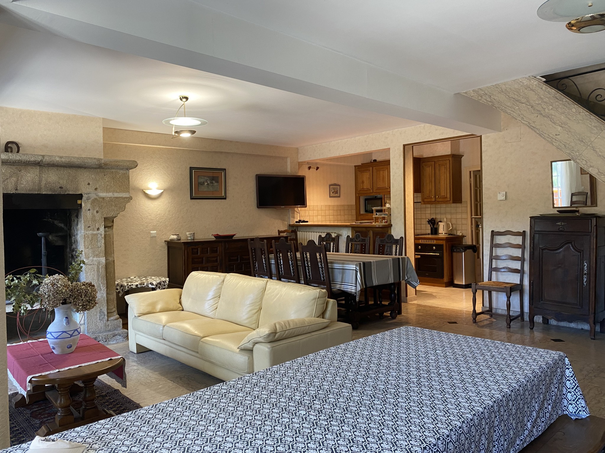 Maison à vendre à Beaulieu sur dordogne, 155 m², 8 pièces – photo 2 sur 9