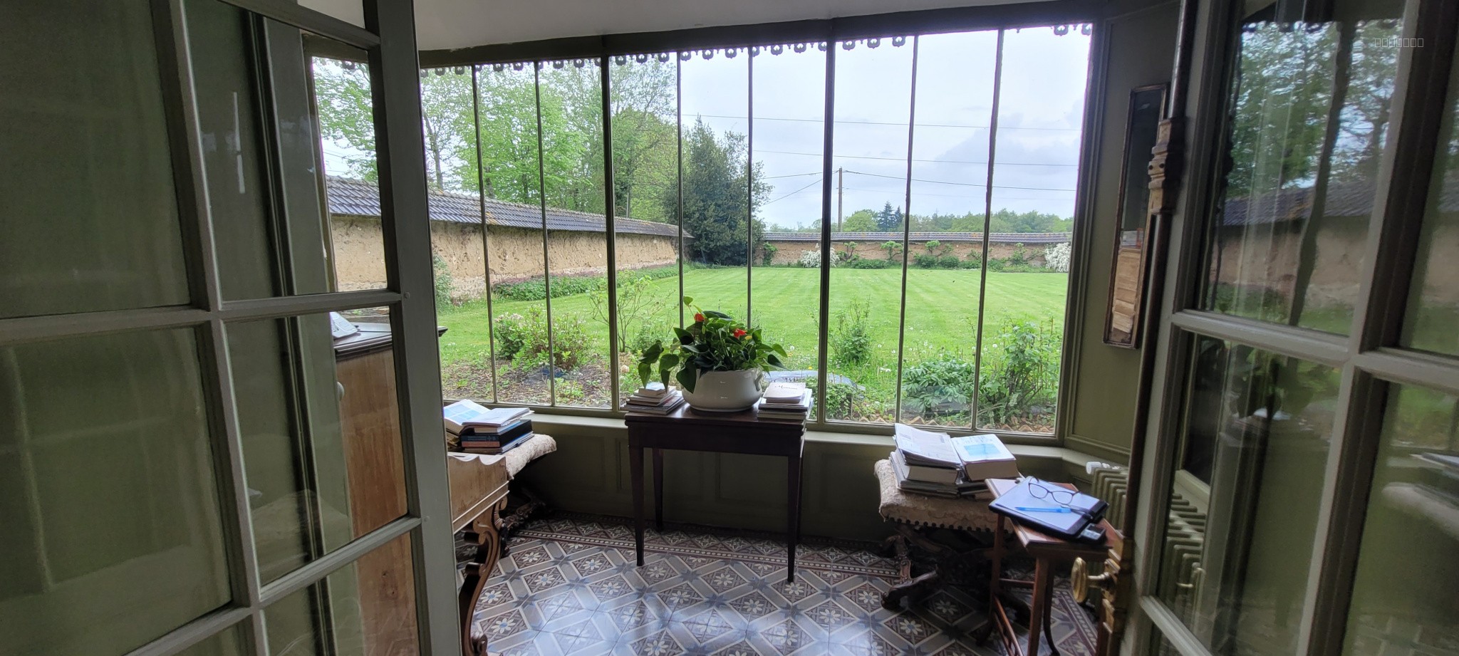 Château de 320 m2 sur parcelle de 35 000 m2 + deux maisons de 115 m2 et 90 m2 à réhabiliter proche ROUEN — photo 19