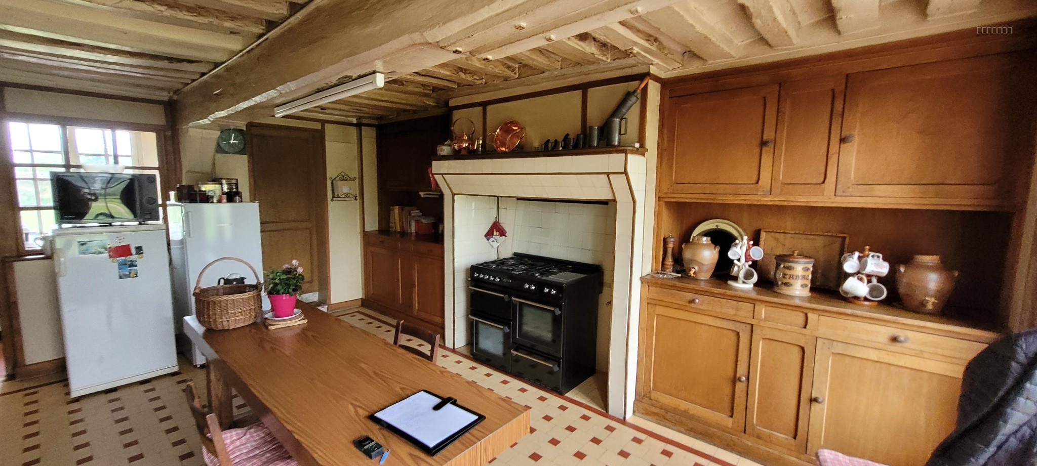 Château de 320 m2 sur parcelle de 35 000 m2 + deux maisons de 115 m2 et 90 m2 à réhabiliter proche ROUEN — photo 3