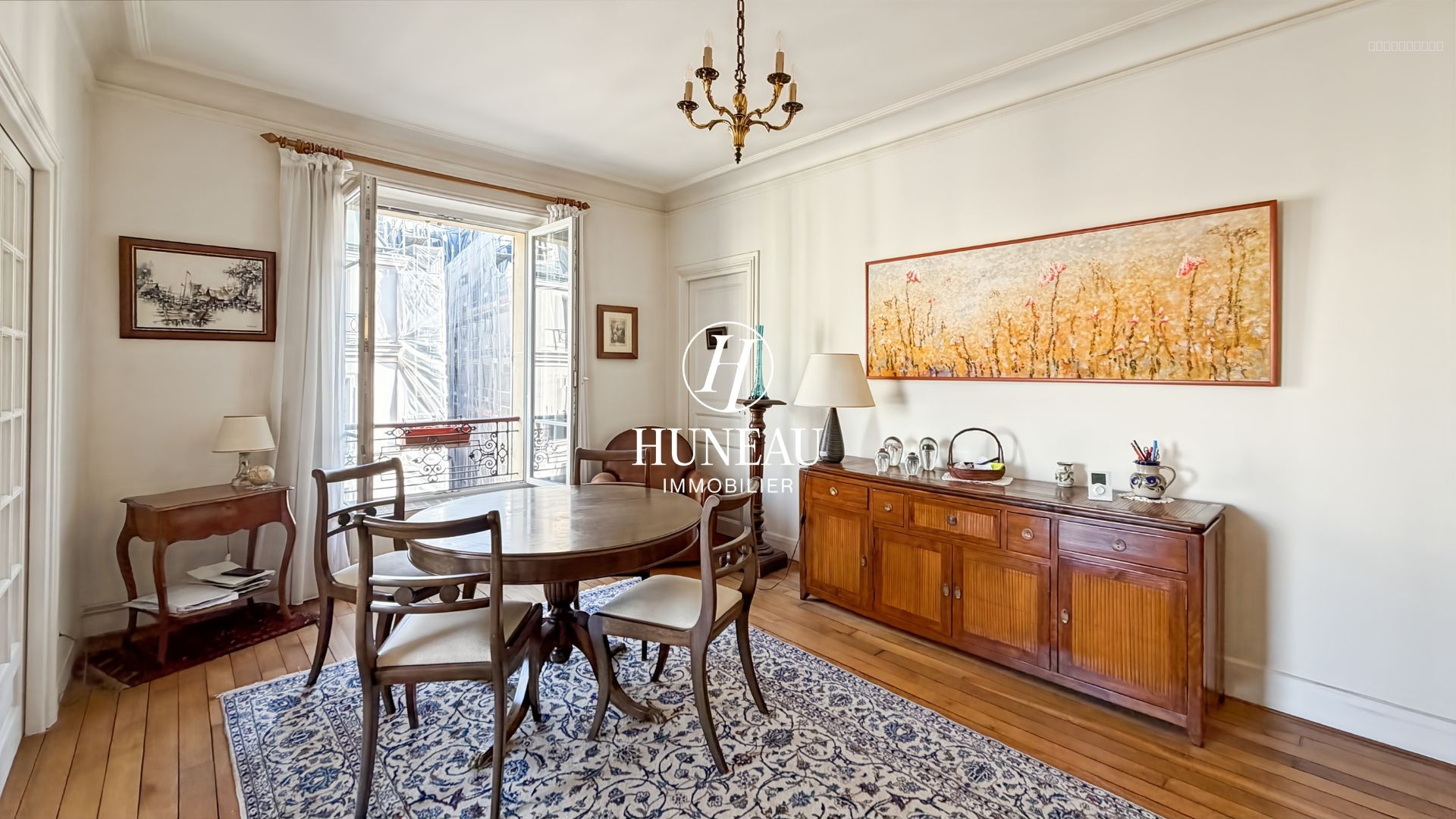 APPARTEMENT 4 PIÈCES TRÈS LUMINEUX ET AVEC BEAUCOUP DE CHARME — photo 5