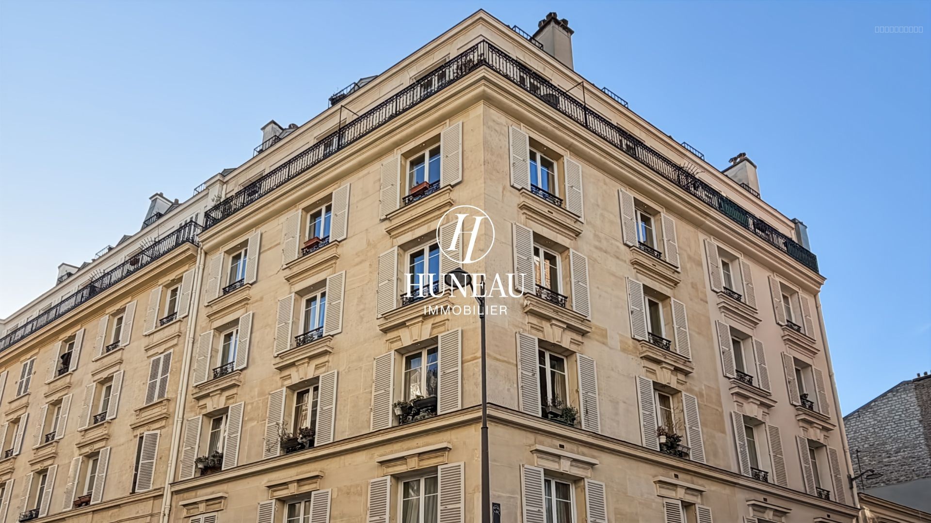 APPARTEMENT 4 PIÈCES TRÈS LUMINEUX ET AVEC BEAUCOUP DE CHARME — photo 17