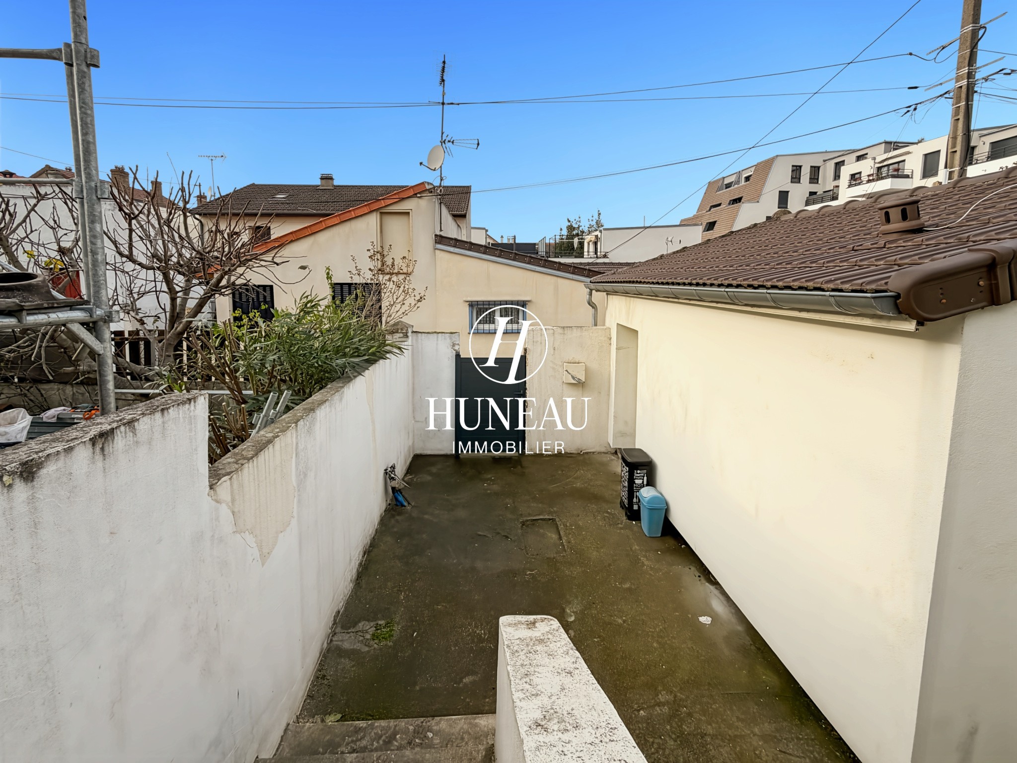 MAISON AVEC 3 APPARTEMENT PROCHE DU METRO — photo 7