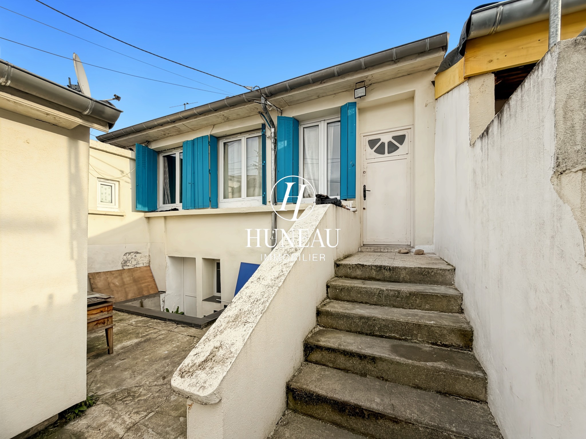 MAISON AVEC 3 APPARTEMENT PROCHE DU METRO — photo 8