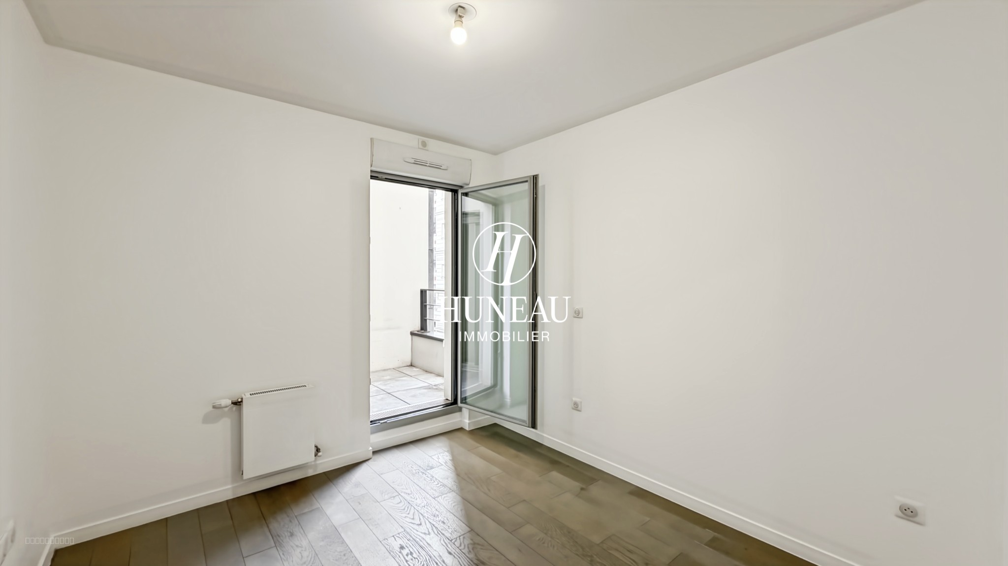 APPARTEMENT 3 PIÈCES 2 CHAMBRES EN PARFAIT ETAT ET AVEC DOUBLE BALCON — photo 6