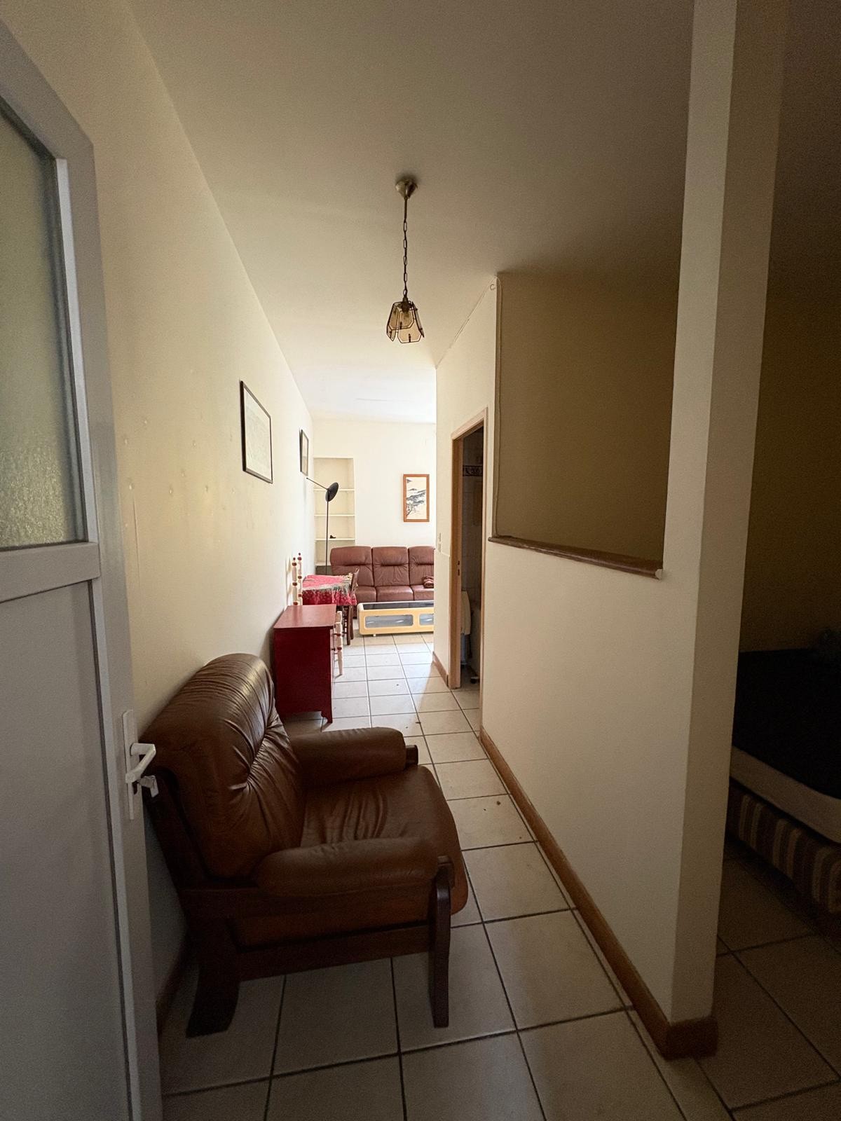 Studio à louer à Vic en bigorre, 1 080 m², 1 pièce – photo 3 sur 3