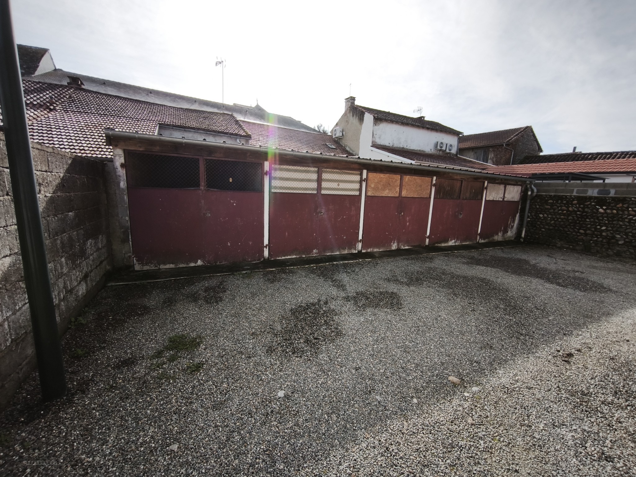 Immeuble à vendre à Vic en bigorre, 220 m² – photo 2 sur 2