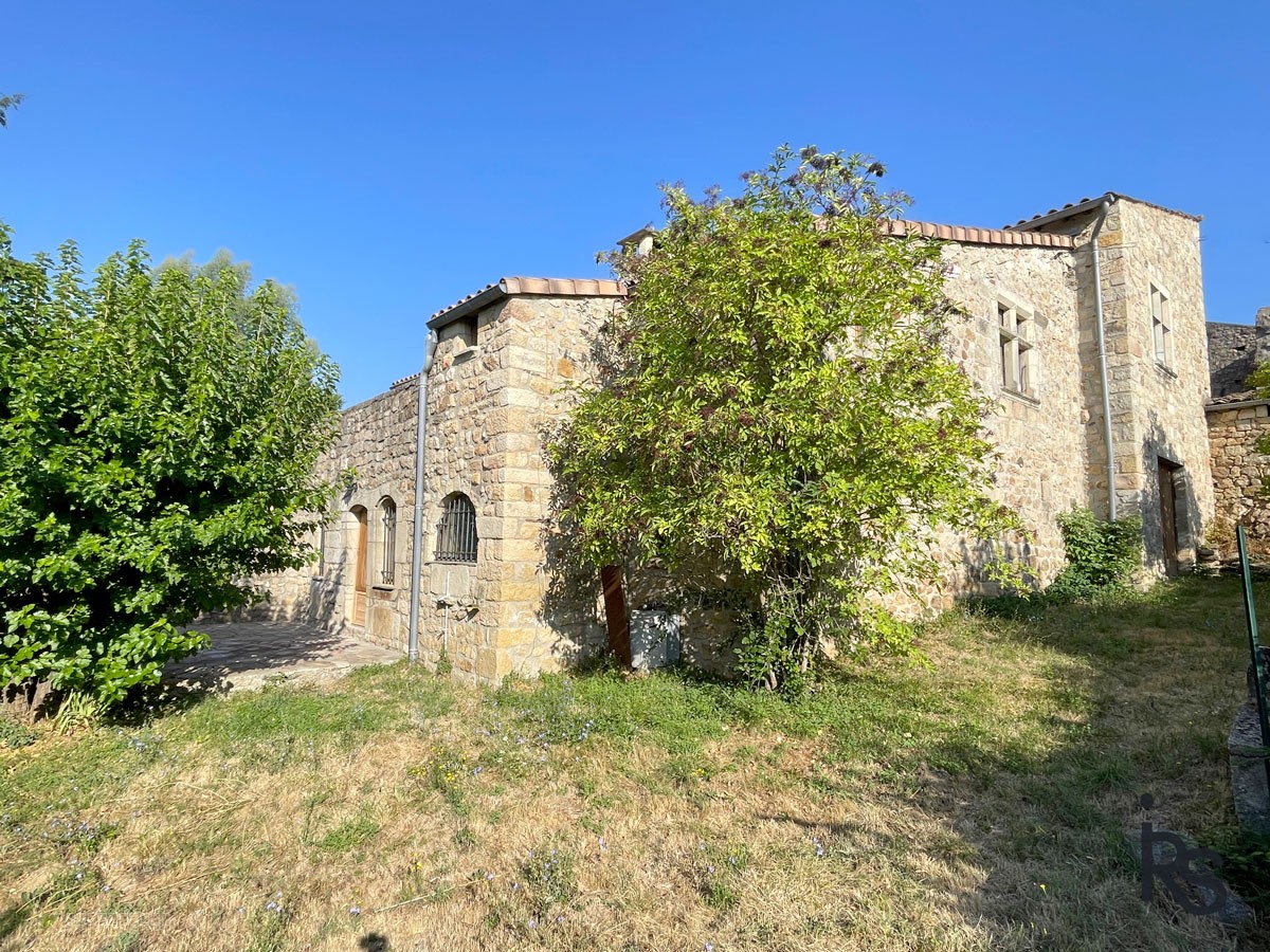 Maison à vendre à Chassiers, 33 m², 6 pièces – photo 2 sur 19