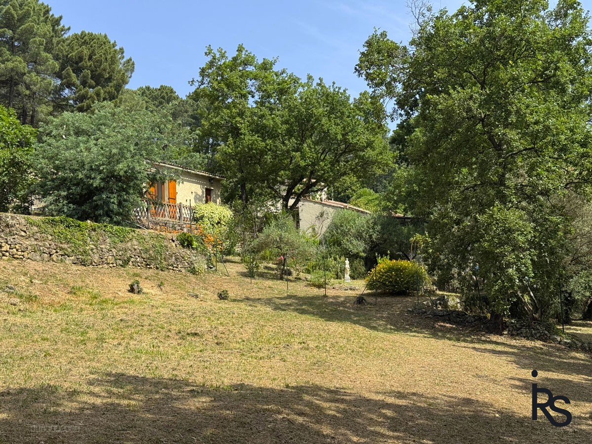 Villa à vendre à Chassiers, 149 m², 7 pièces – photo 2 sur 10