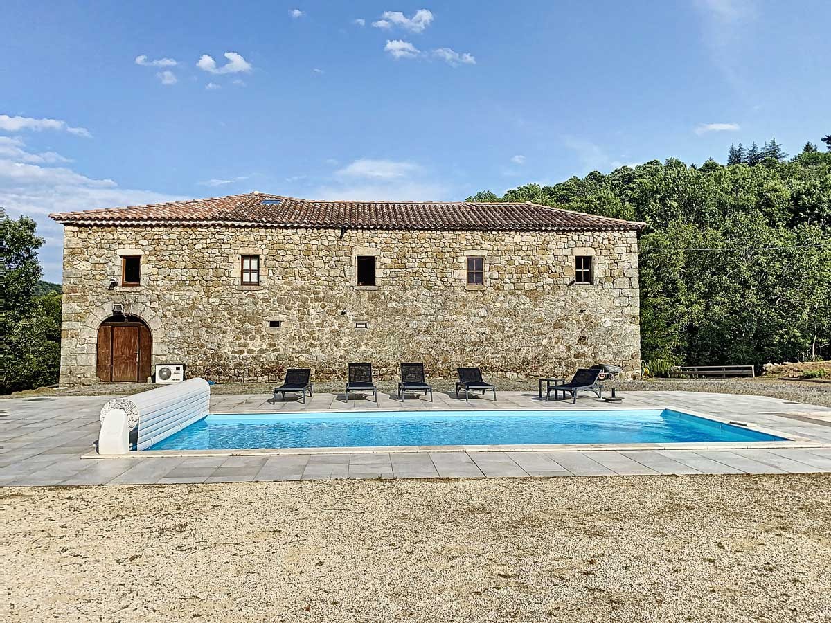 Maison à vendre à Valgorge, 260 m², 9 pièces – photo 1 sur 20