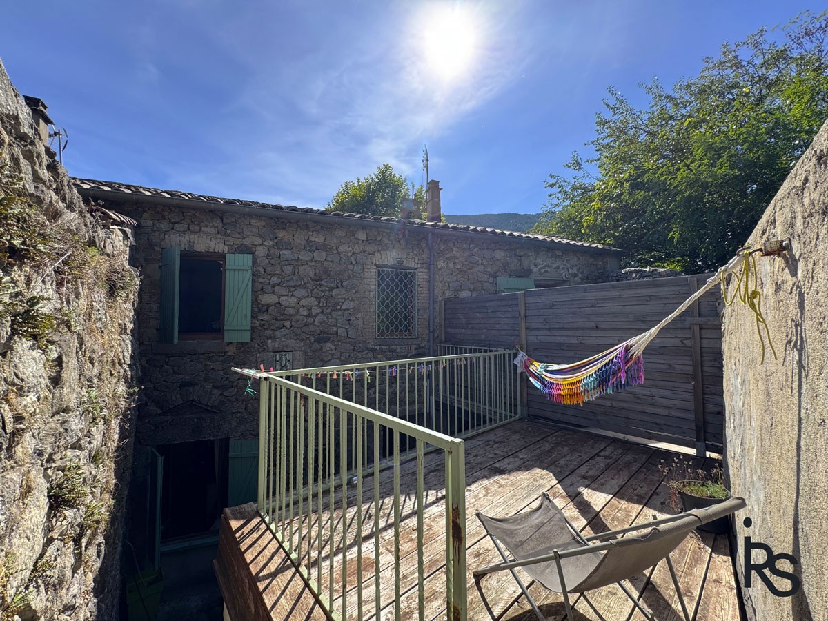 Bien immobilier à vendre à Valgorge, 181,8 m², 8 pièces – photo 3 sur 10