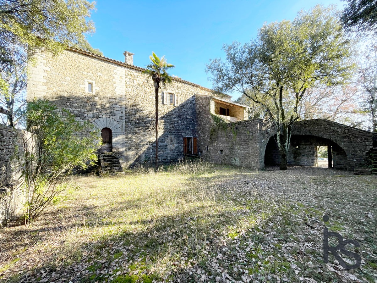 Villa à vendre à St etienne de boulogne, 38 m², 6 pièces – photo 1 sur 15