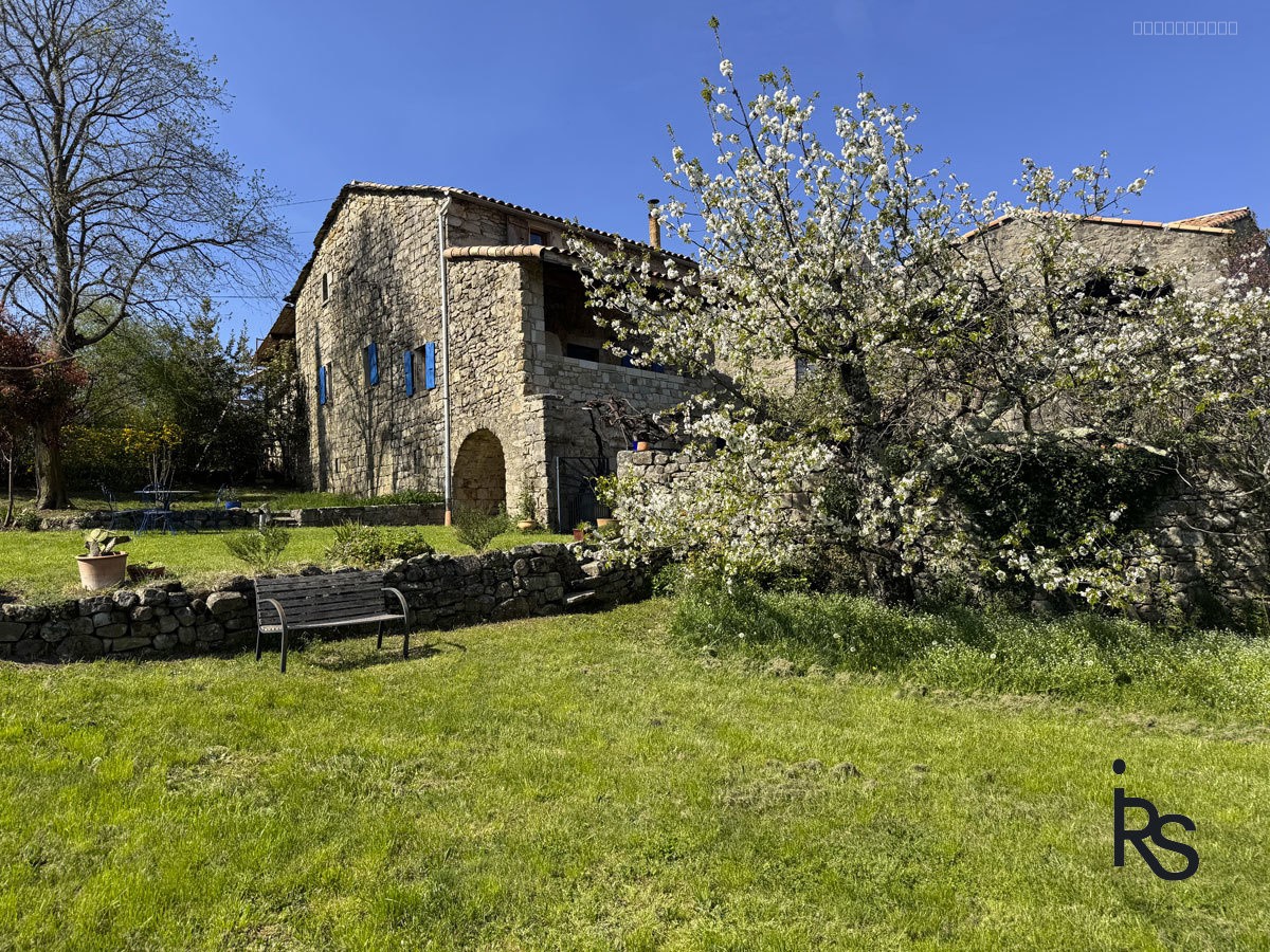 Maison à vendre à Largentiere, 32,25 m², 3 pièces – photo 1 sur 14
