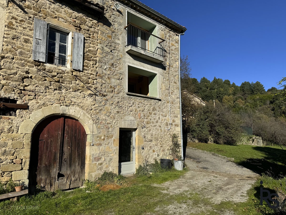 Maison à vendre à Chazeaux, 124 m², 4 pièces – photo 2 sur 15