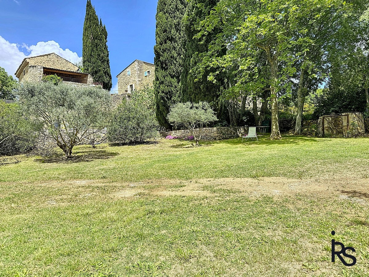Bien immobilier à vendre à Vagnas, 80 m², 10 pièces – photo 3 sur 10